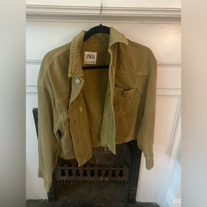 Army green Zara cropped carpenter jacket.